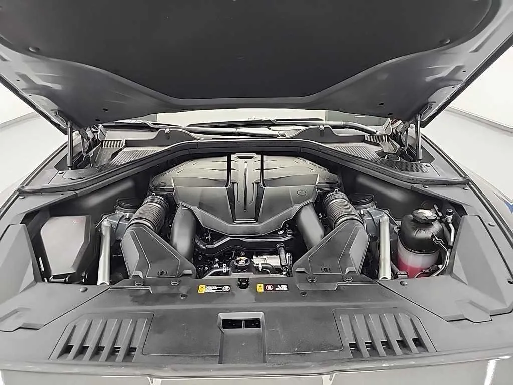 GV80쿠페 중고차 매물 사진 3 - 2024년 47,268km